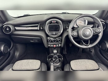 Used MINI Convertible 2018 for sale - 75586826: Photo