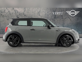 Used MINI Hatch 2021 for sale - 75632484: Photo