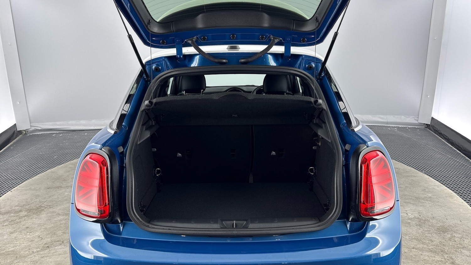 Used MINI Cooper 2024 for sale - 76796820: Photo 13