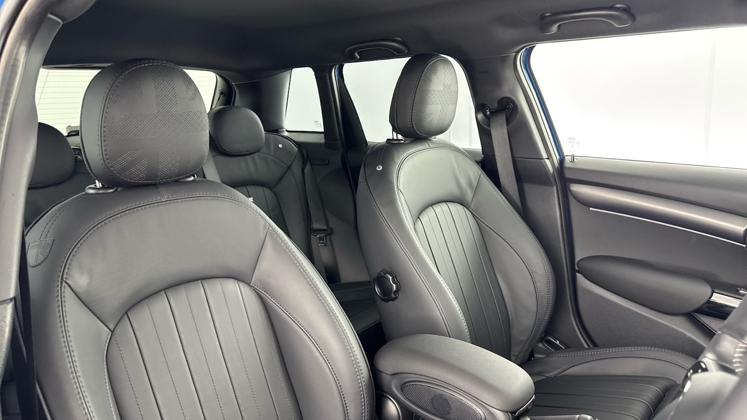 Used MINI Cooper 2024 for sale - 76796820: Photo 28