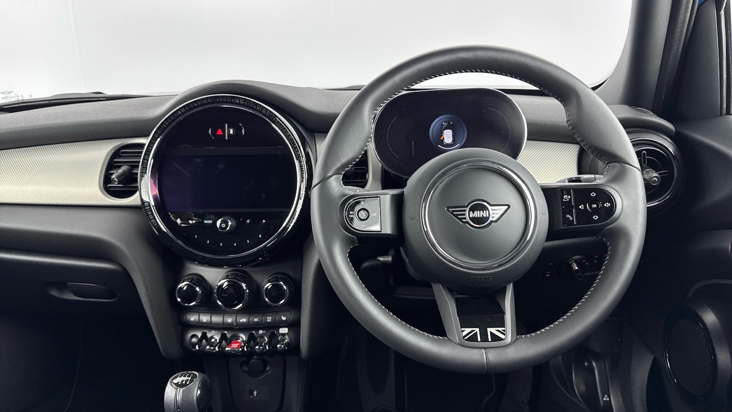 Used MINI Cooper 2024 for sale - 76796820: Photo 5