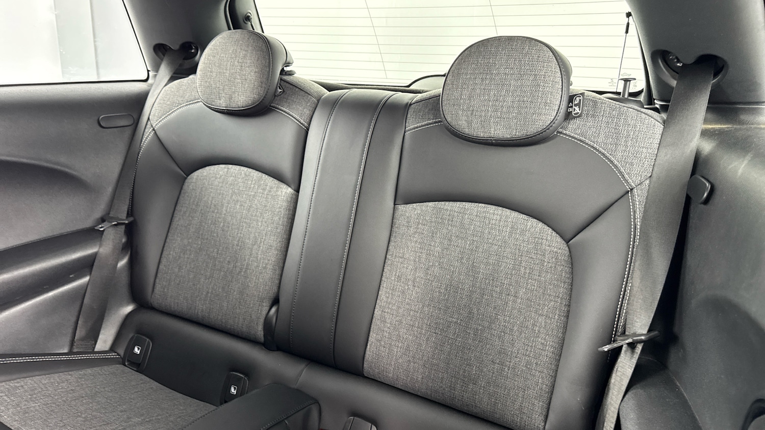 Used MINI Hatch 2022 for sale - 76908475: Photo 12