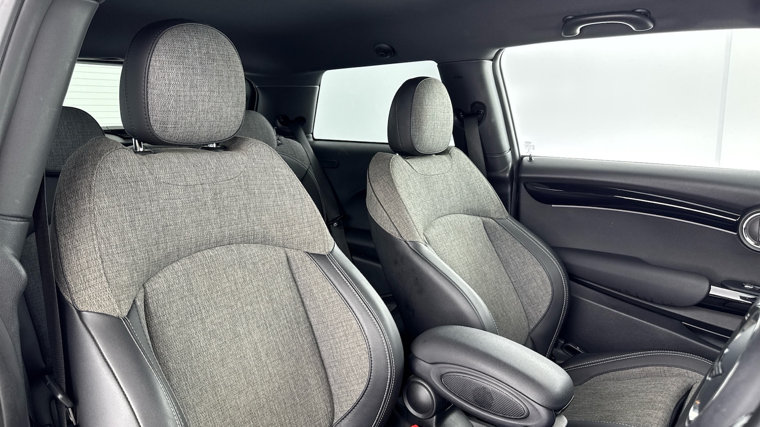 Used MINI Hatch 2022 for sale - 76908475: Photo 28