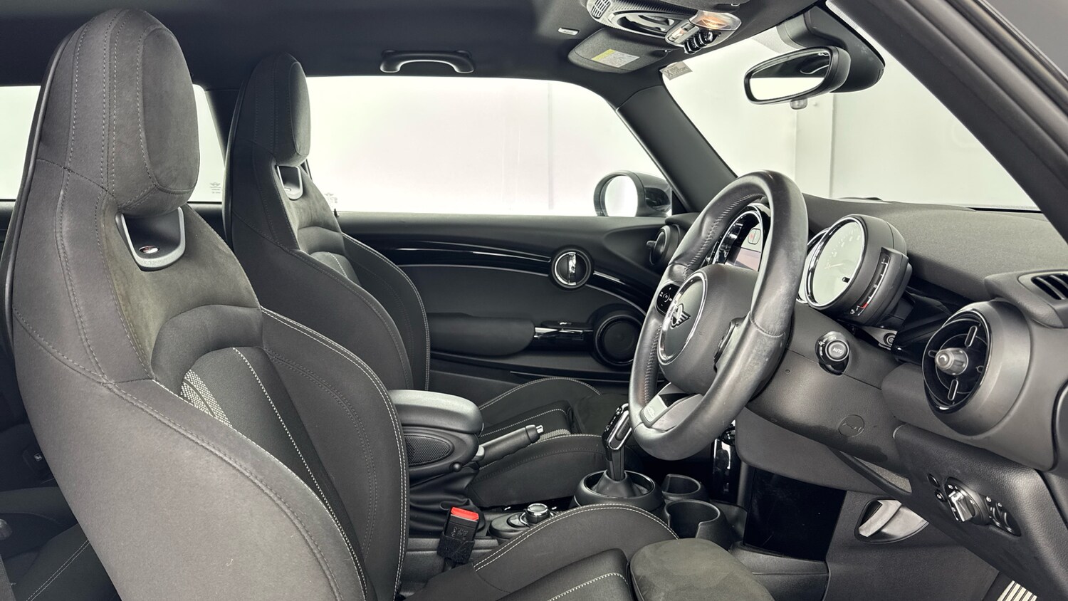 Used MINI Hatch 2023 for sale - 76075743: Photo 11
