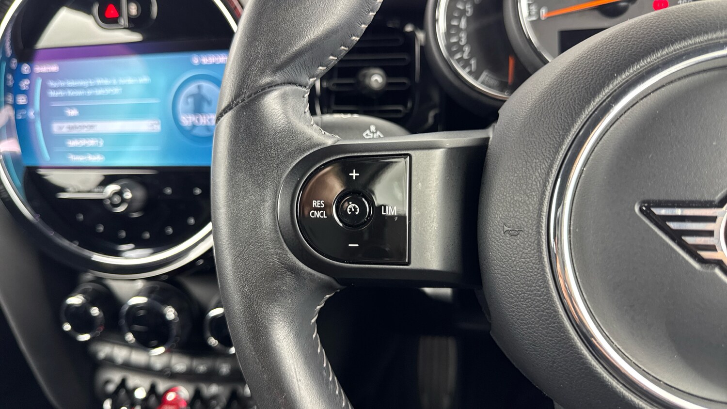 Used MINI Hatch 2023 for sale - 76075743: Photo 17