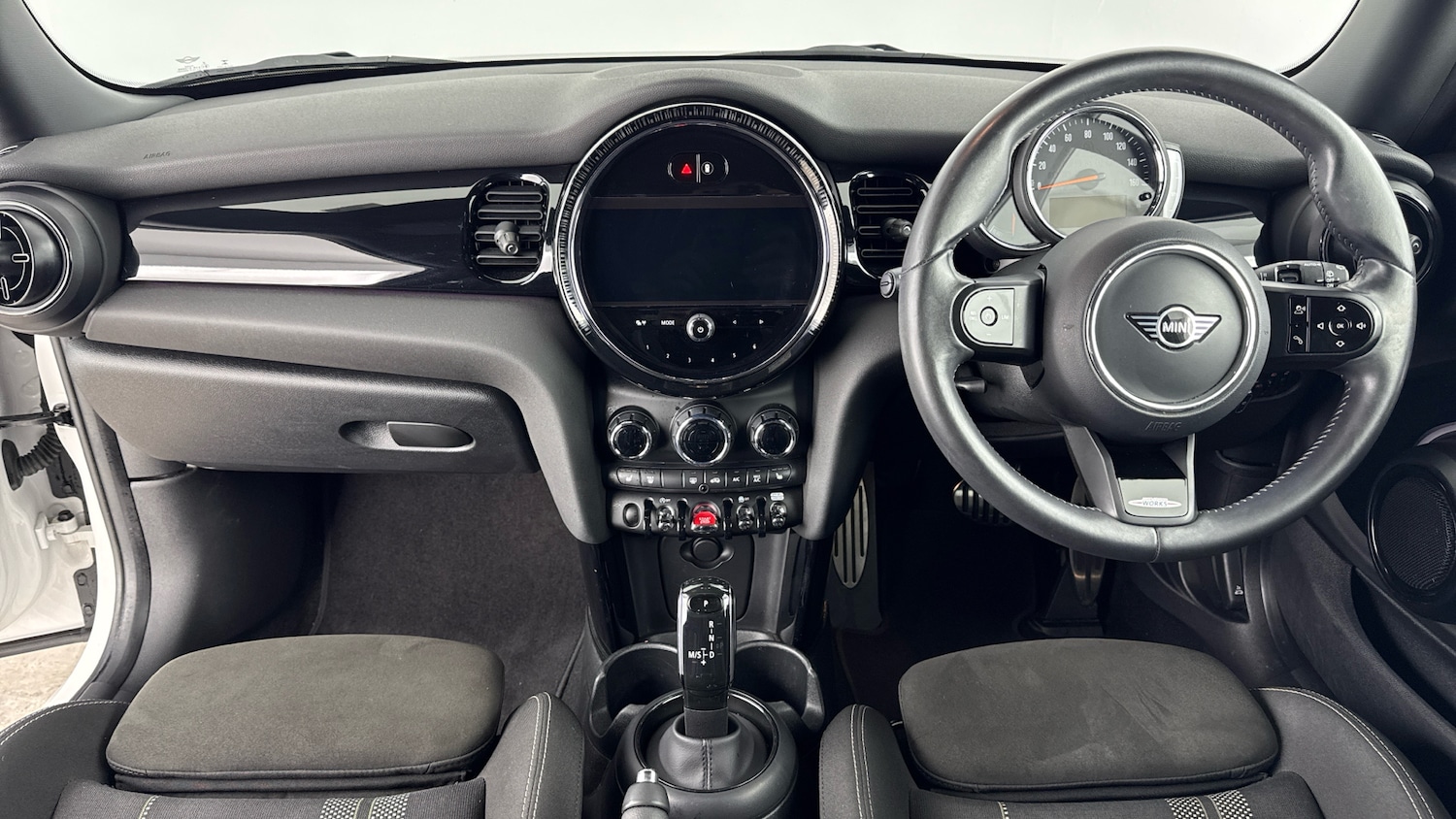 Used MINI Hatch 2023 for sale - 76075743: Photo 4