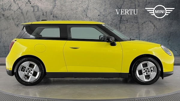 Used MINI Cooper 2025 for sale - 76253098: Photo 3