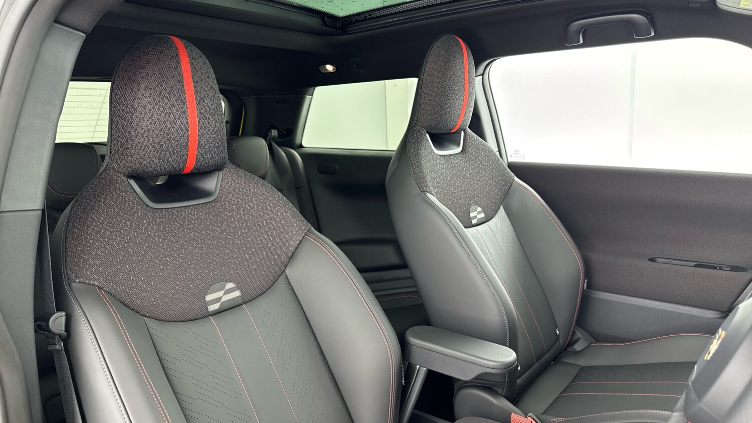 Used MINI Cooper 2025 for sale - 77543530: Photo 27