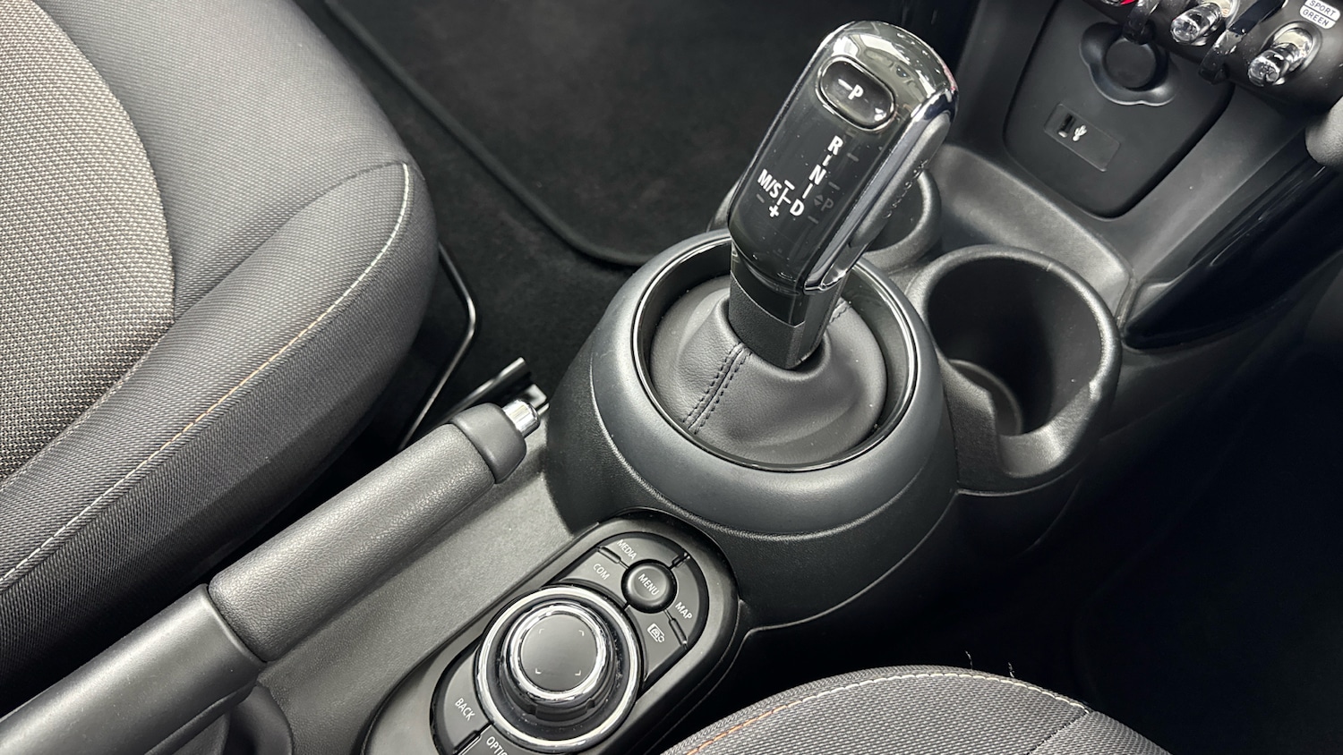 Used MINI Hatch 2022 for sale - 77063221: Photo 10