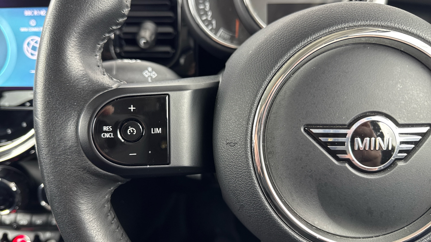 Used MINI Hatch 2022 for sale - 77063221: Photo 17