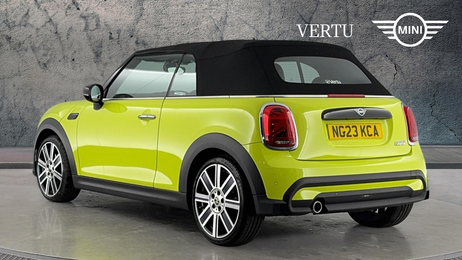 Used MINI Convertible 2023 for sale - 77973191: Photo 2