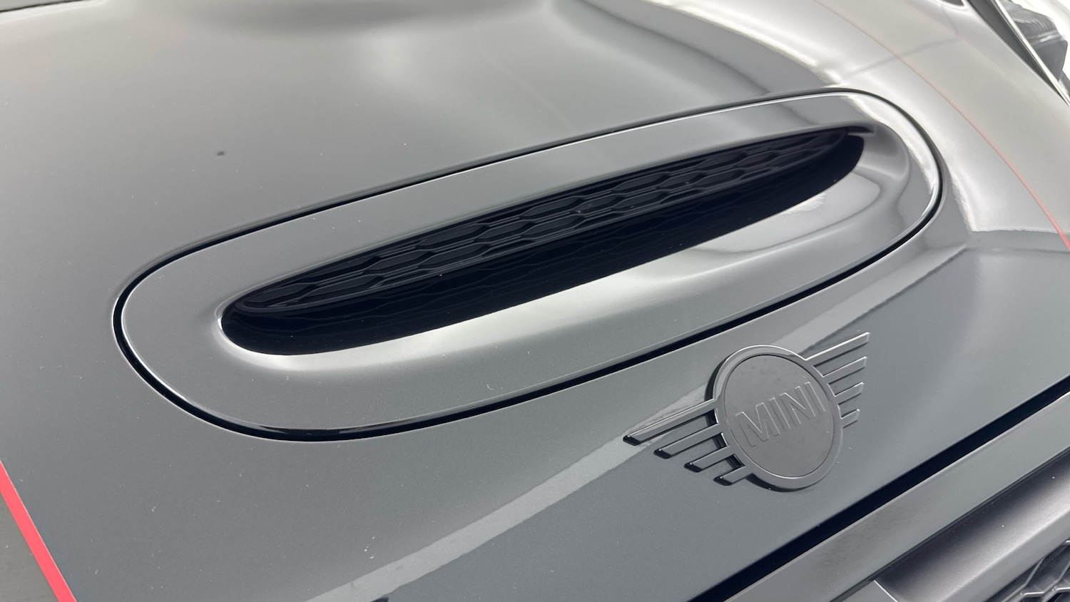 Used MINI Convertible 2024 for sale - 76725511: Photo 21