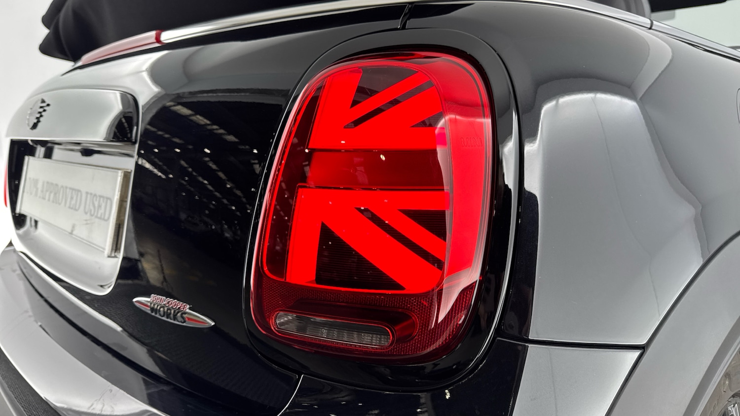 Used MINI Convertible 2024 for sale - 76725511: Photo 26