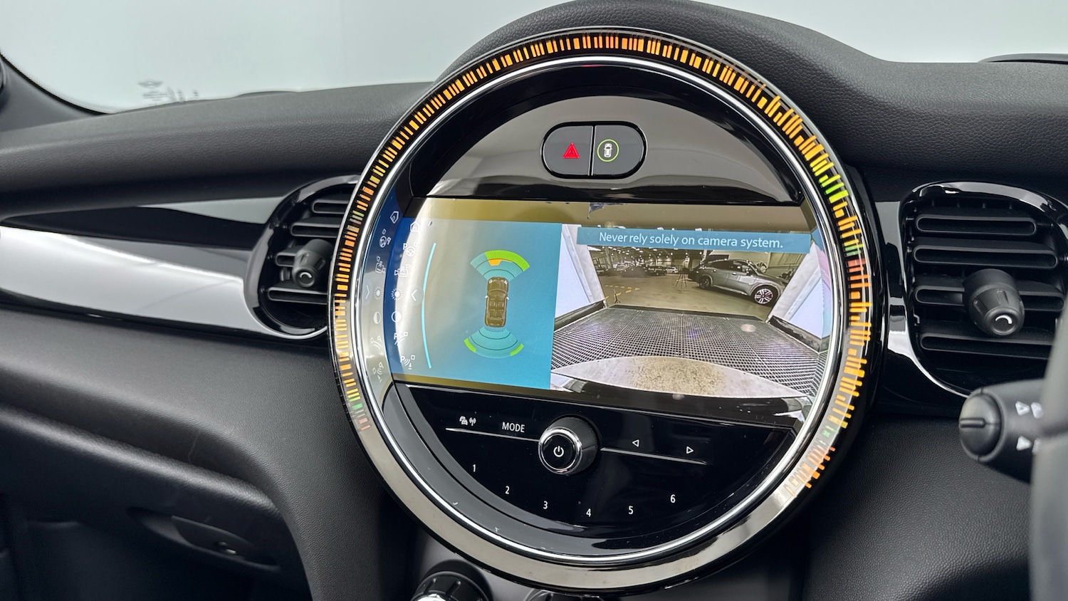 Used MINI Convertible 2024 for sale - 76725511: Photo 36