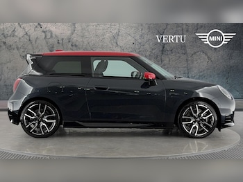Used MINI Cooper 2024 for sale - 75969043: Photo