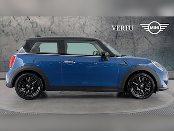 Used MINI Hatch 2022 for sale - 76494405: Photo