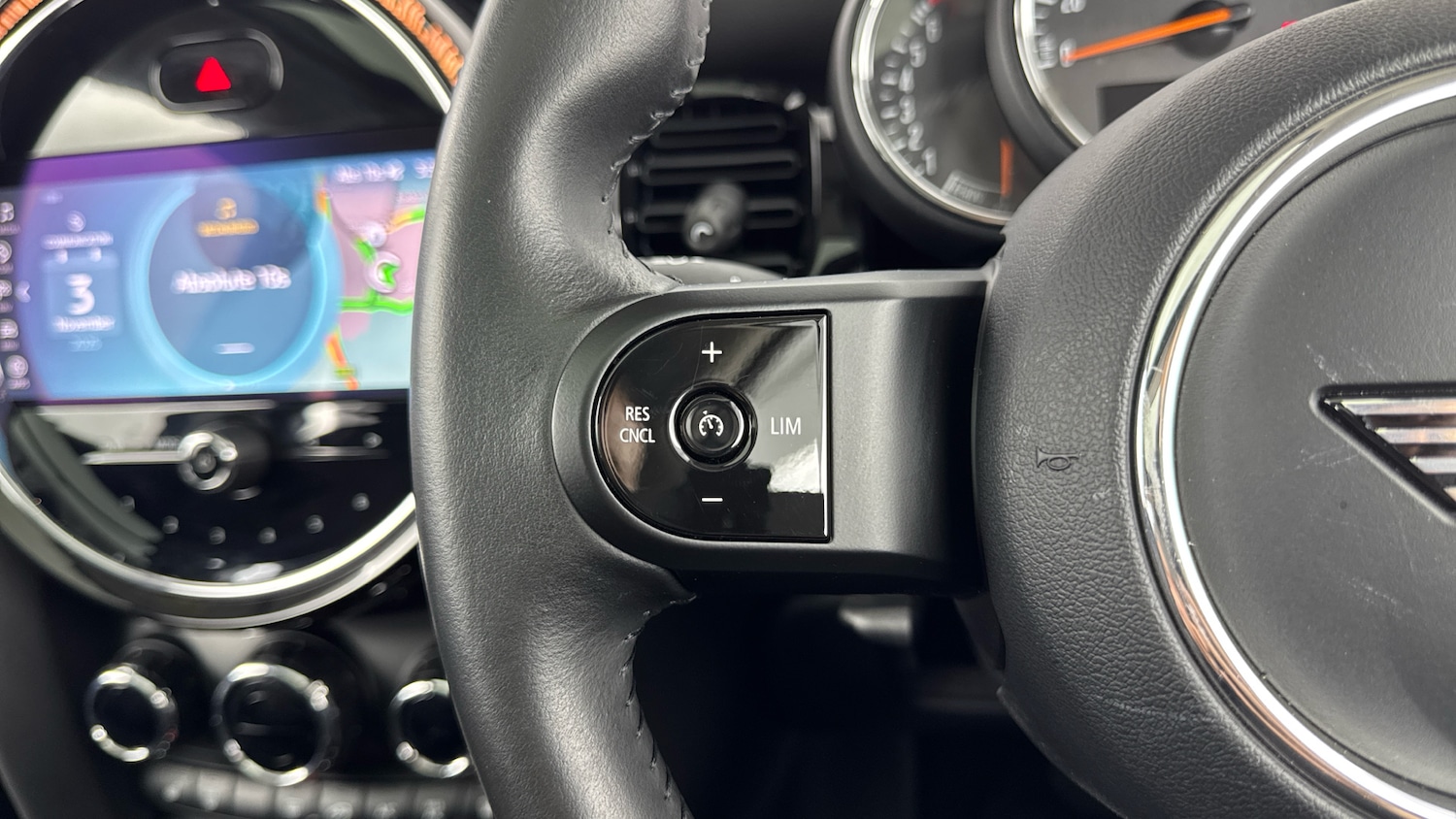 Used MINI Hatch 2022 for sale - 76494405: Photo 42