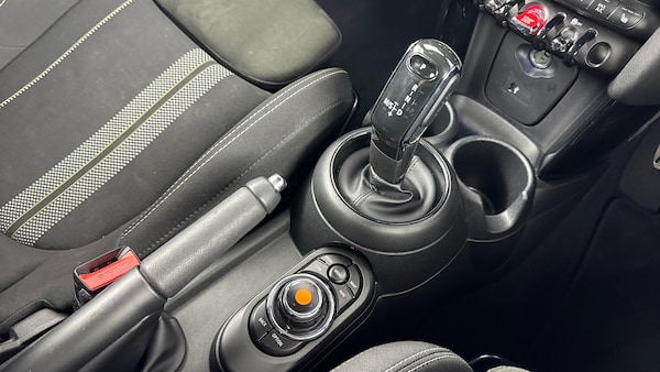 Used MINI Hatch 2019 for sale - 76234618: Photo 10