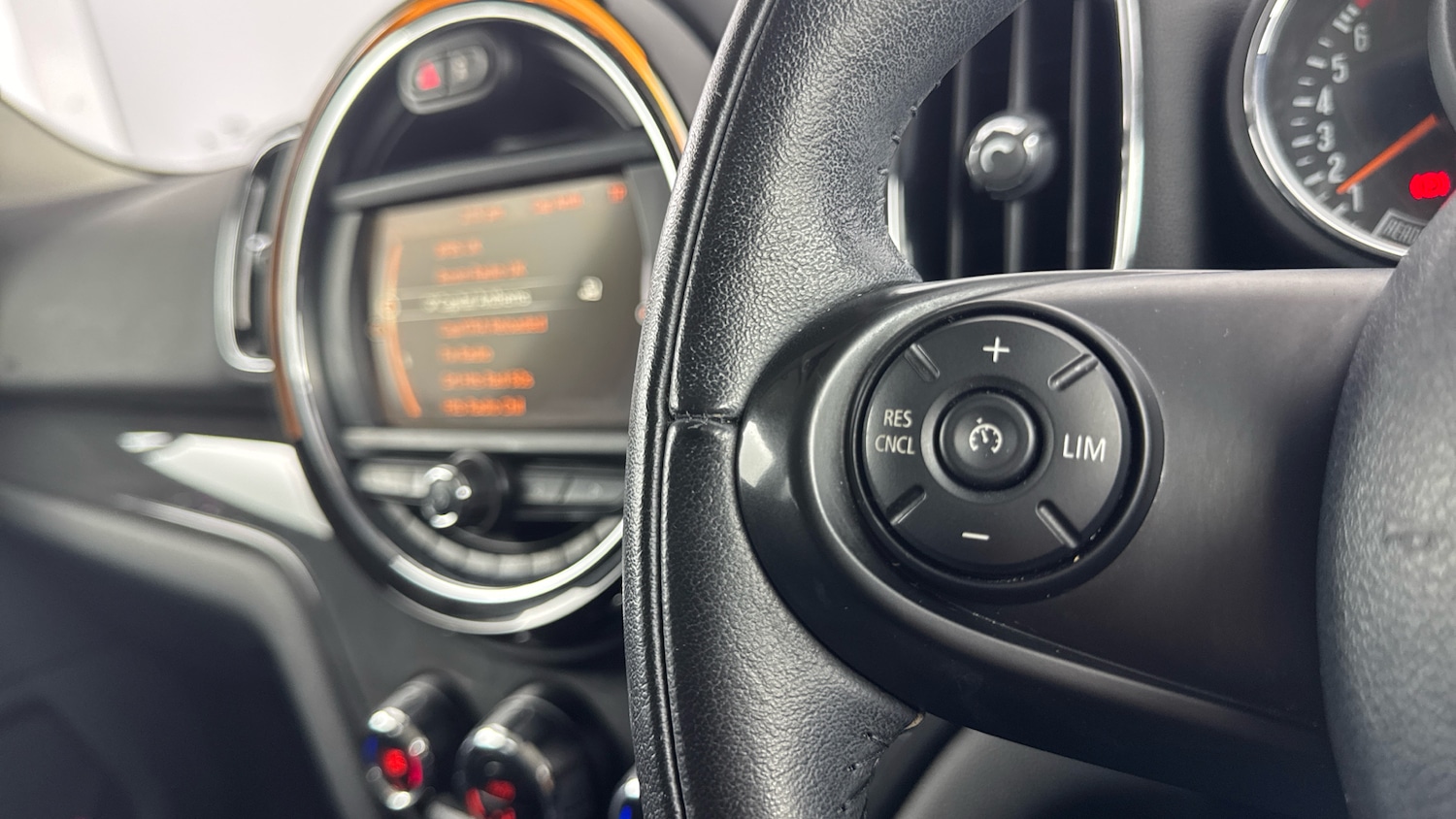 Used MINI Countryman 2018 for sale - 77988972: Photo 17