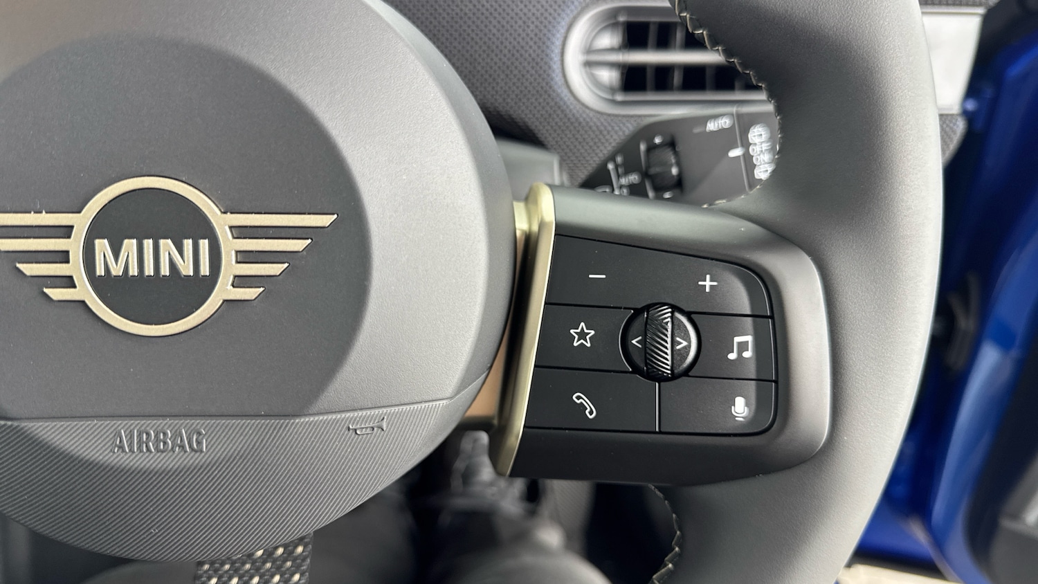 Used MINI Cooper 2025 for sale - 78210682: Photo 18