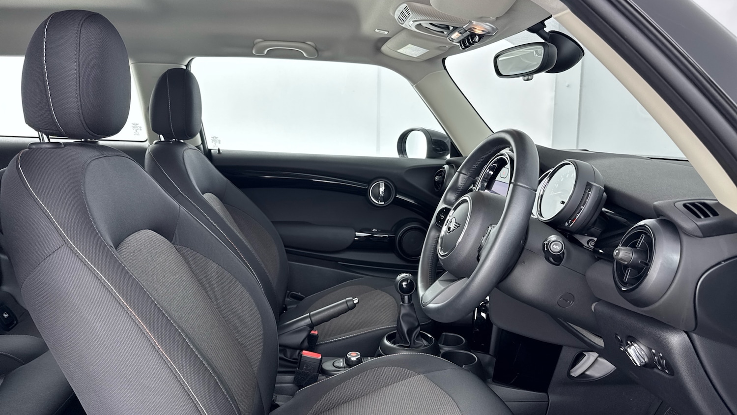 Used MINI Hatch 2021 for sale - 76339999: Photo 11