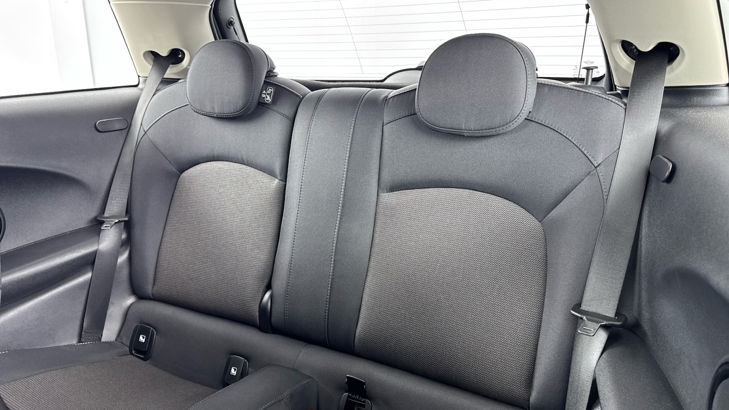 Used MINI Hatch 2021 for sale - 76339999: Photo 12