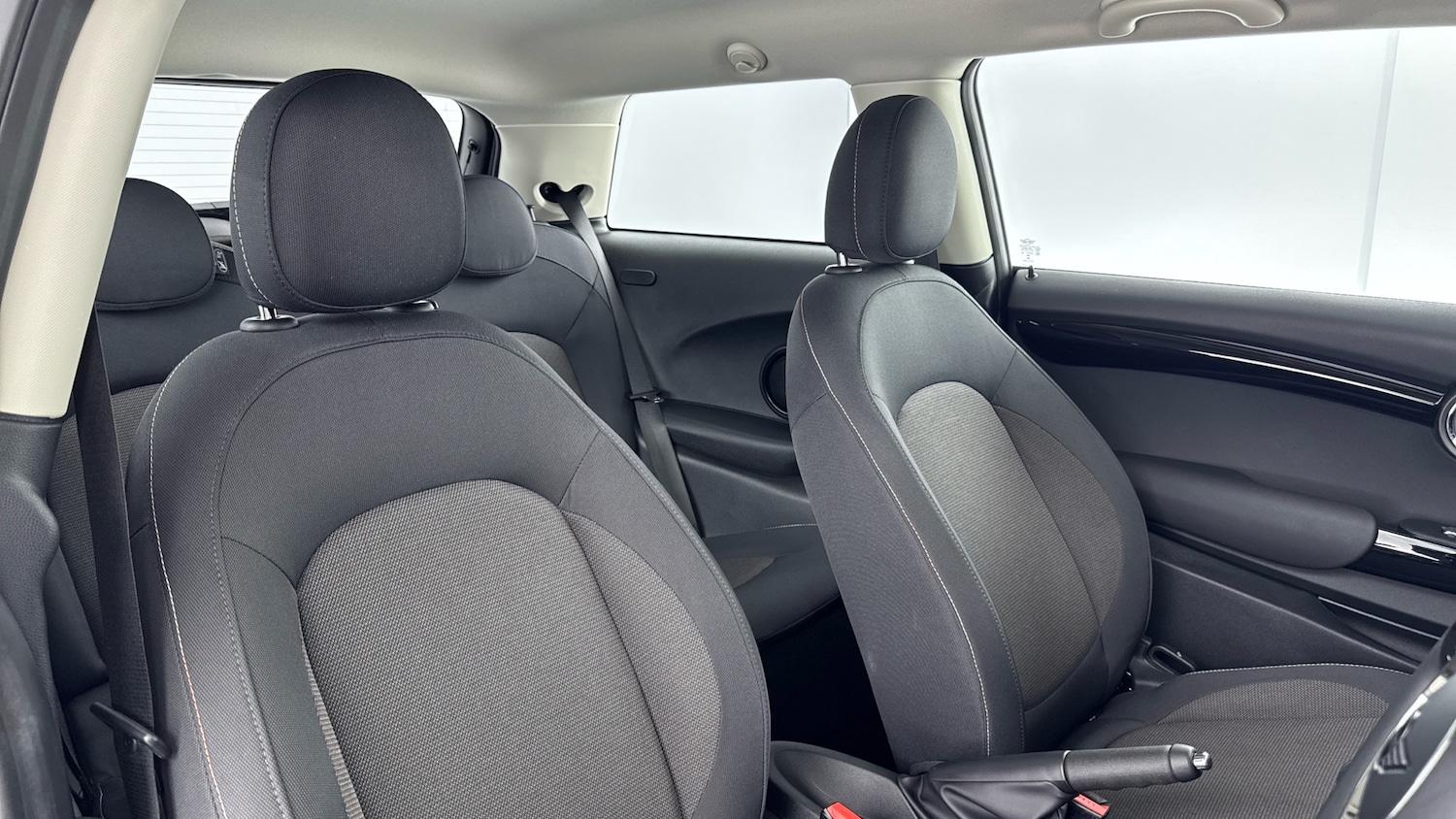 Used MINI Hatch 2021 for sale - 76339999: Photo 27