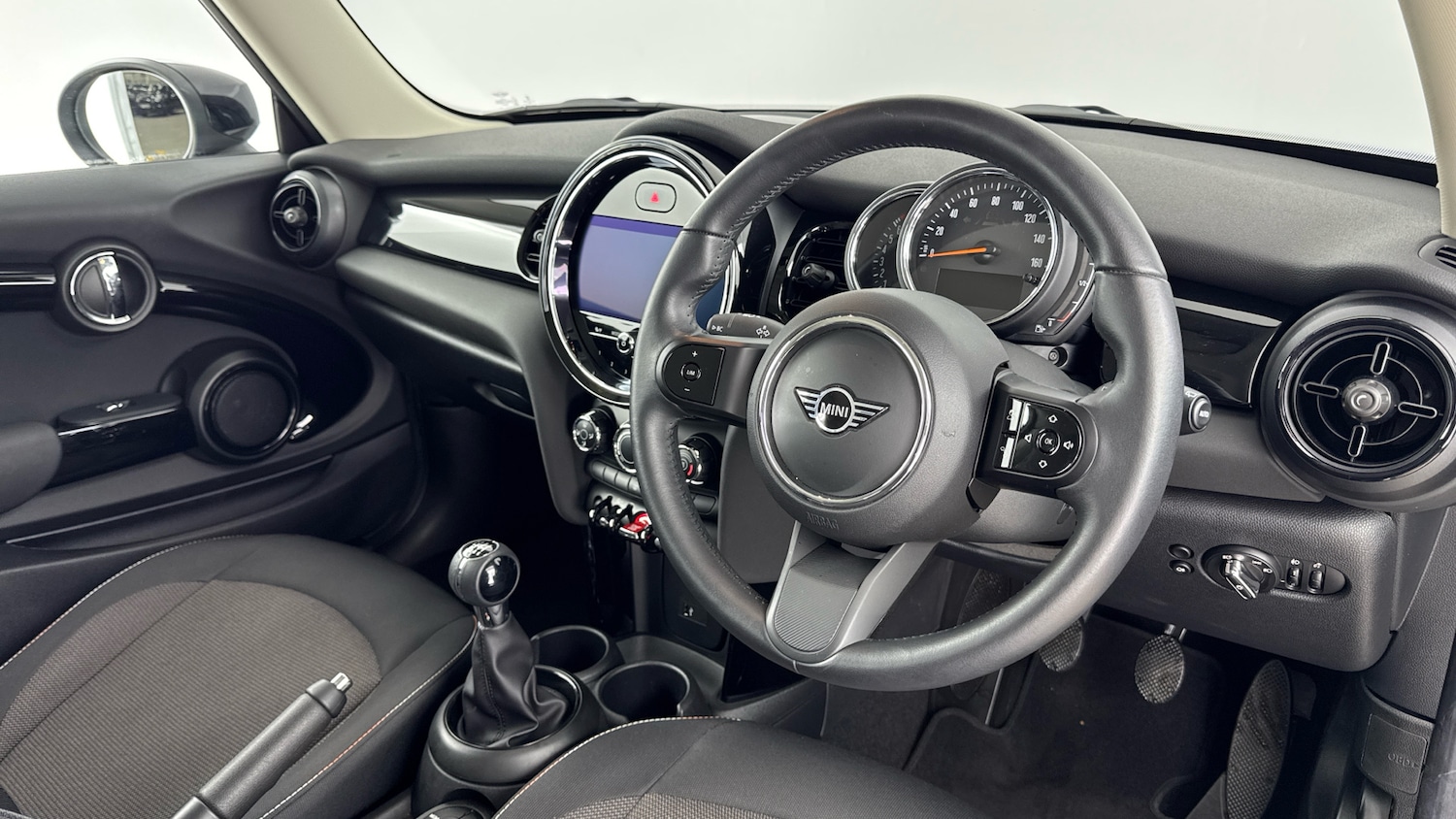 Used MINI Hatch 2021 for sale - 76339999: Photo 6
