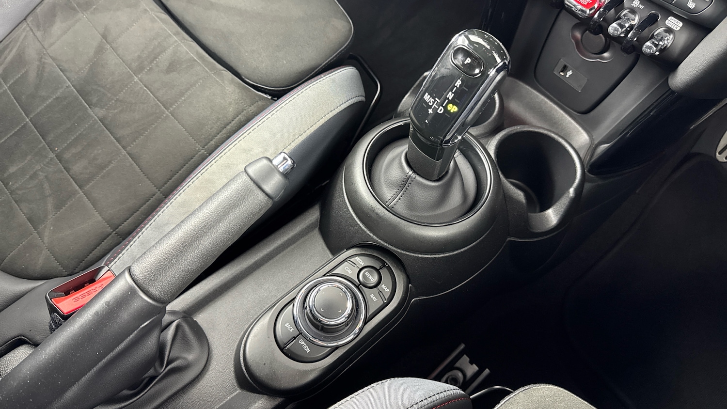 Used MINI Hatch 2021 for sale - 76131188: Photo 10