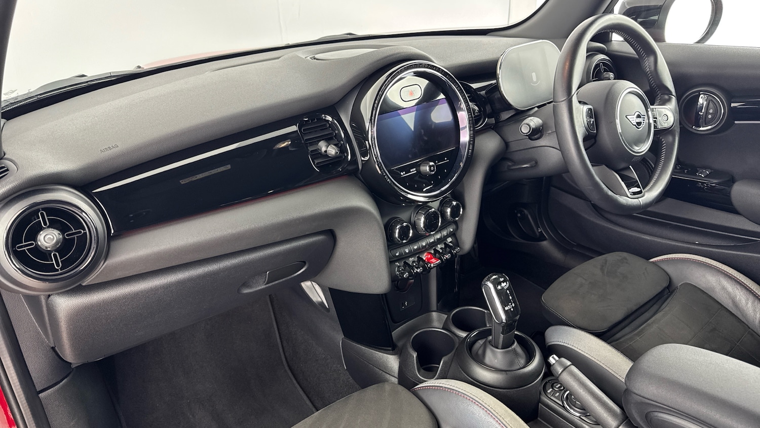 Used MINI Hatch 2021 for sale - 76131188: Photo 7