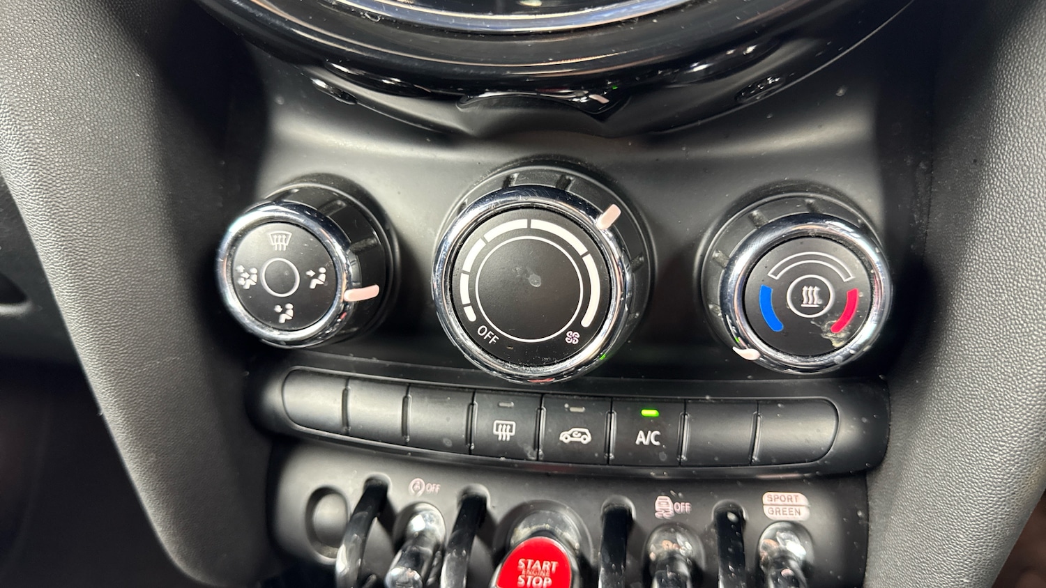 Used MINI Hatch 2022 for sale - 76710005: Photo 32