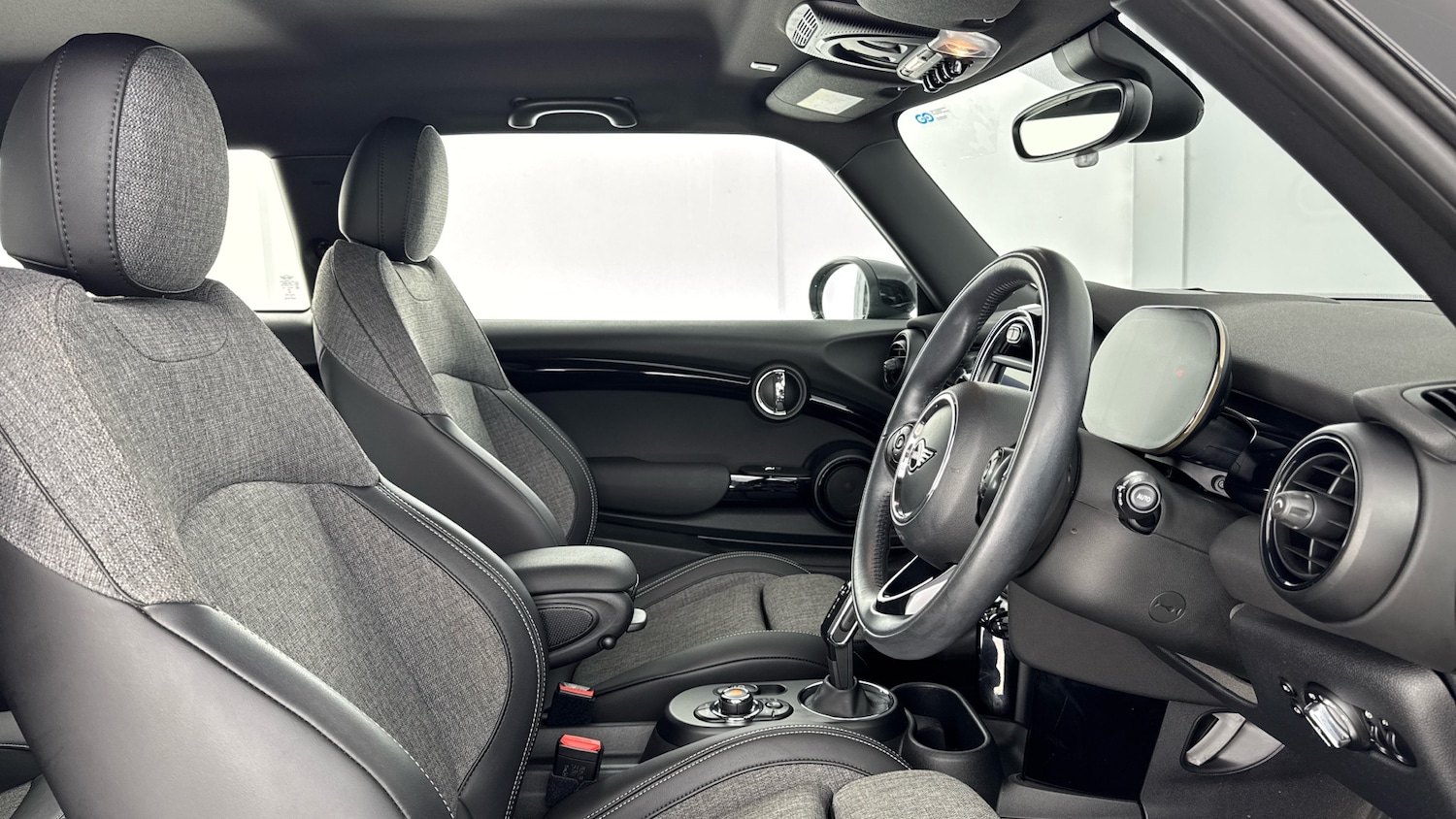 Used MINI Hatch 2020 for sale - 77357186: Photo 11