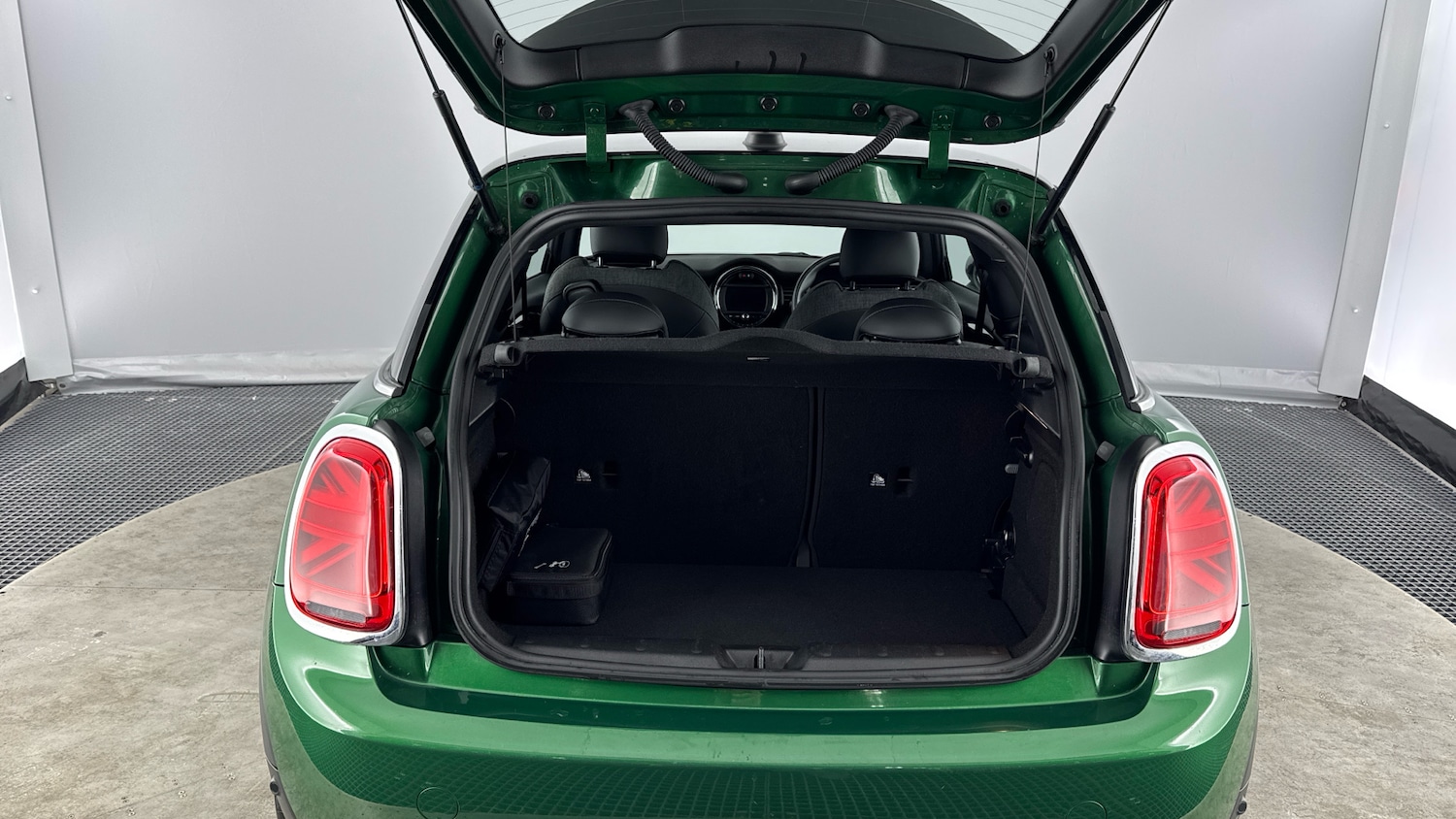 Used MINI Hatch 2020 for sale - 77357186: Photo 13