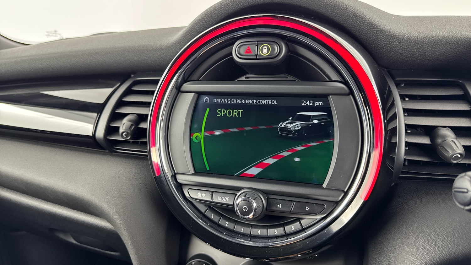 Used MINI Hatch 2020 for sale - 77357186: Photo 30