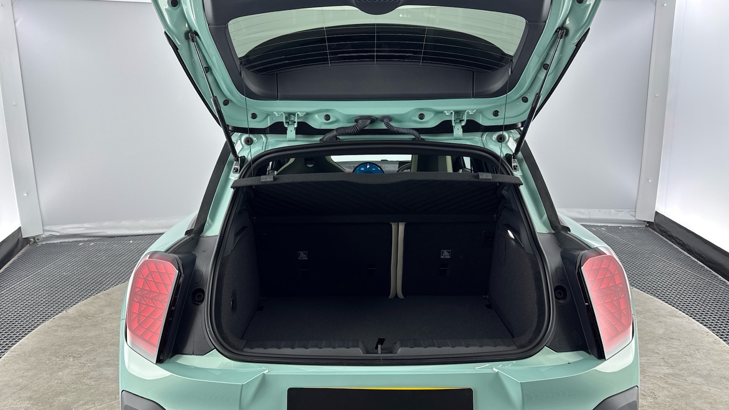 Used MINI Aceman 2025 for sale - 77758605: Photo 13