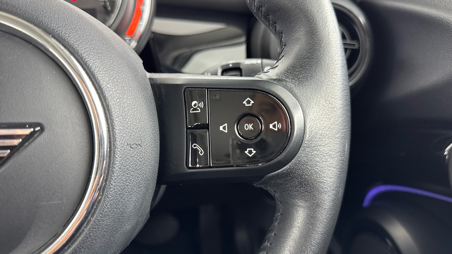 Used MINI Hatch 2022 for sale - 76979643: Photo 18