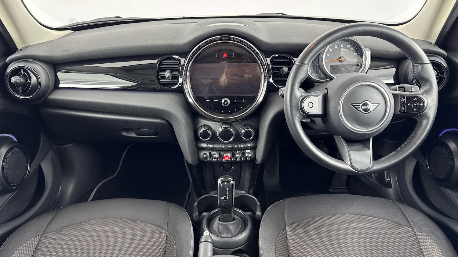 Used MINI Hatch 2022 for sale - 76979643: Photo 4