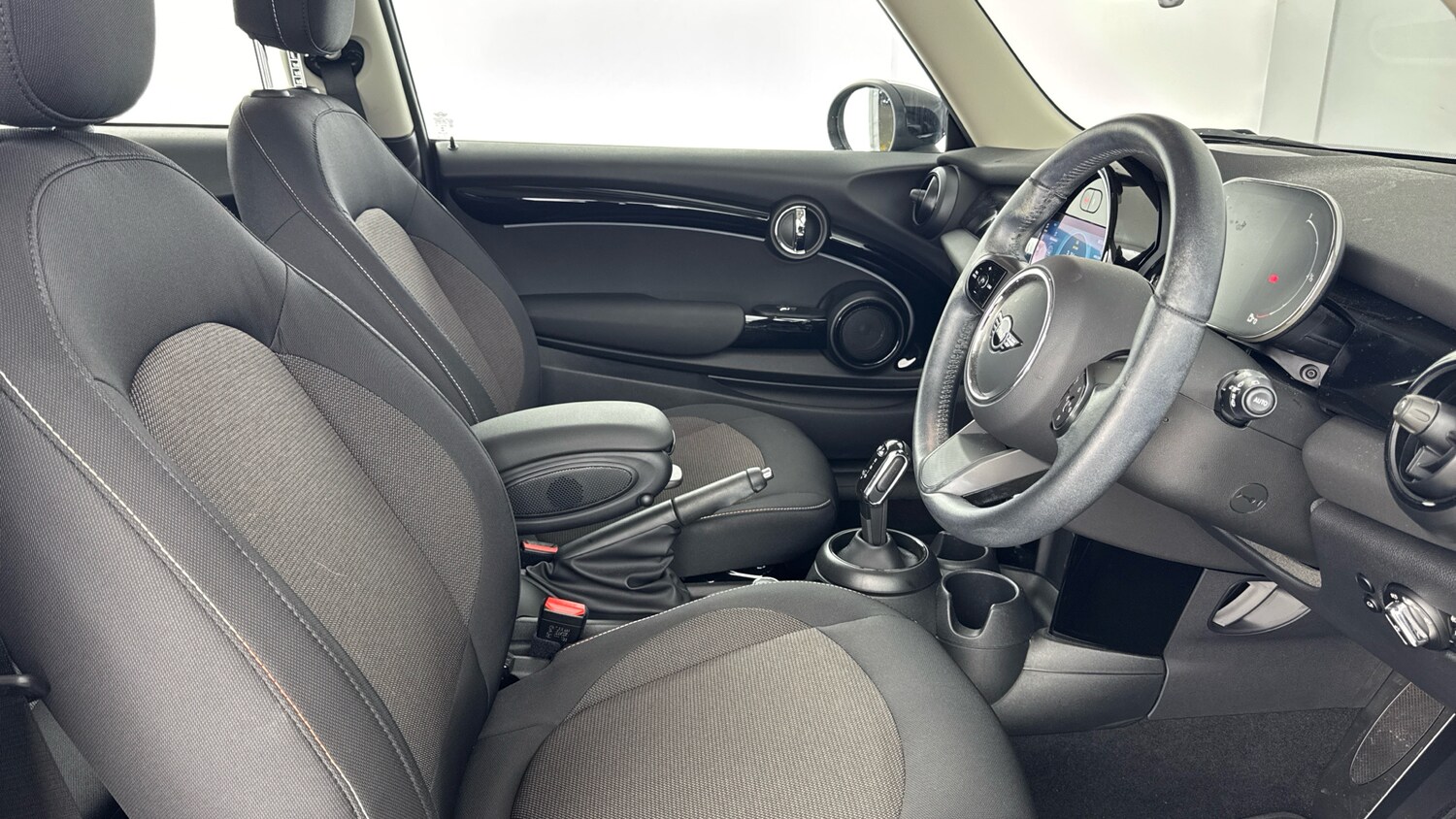 Used MINI Hatch 2022 for sale - 77979839: Photo 11