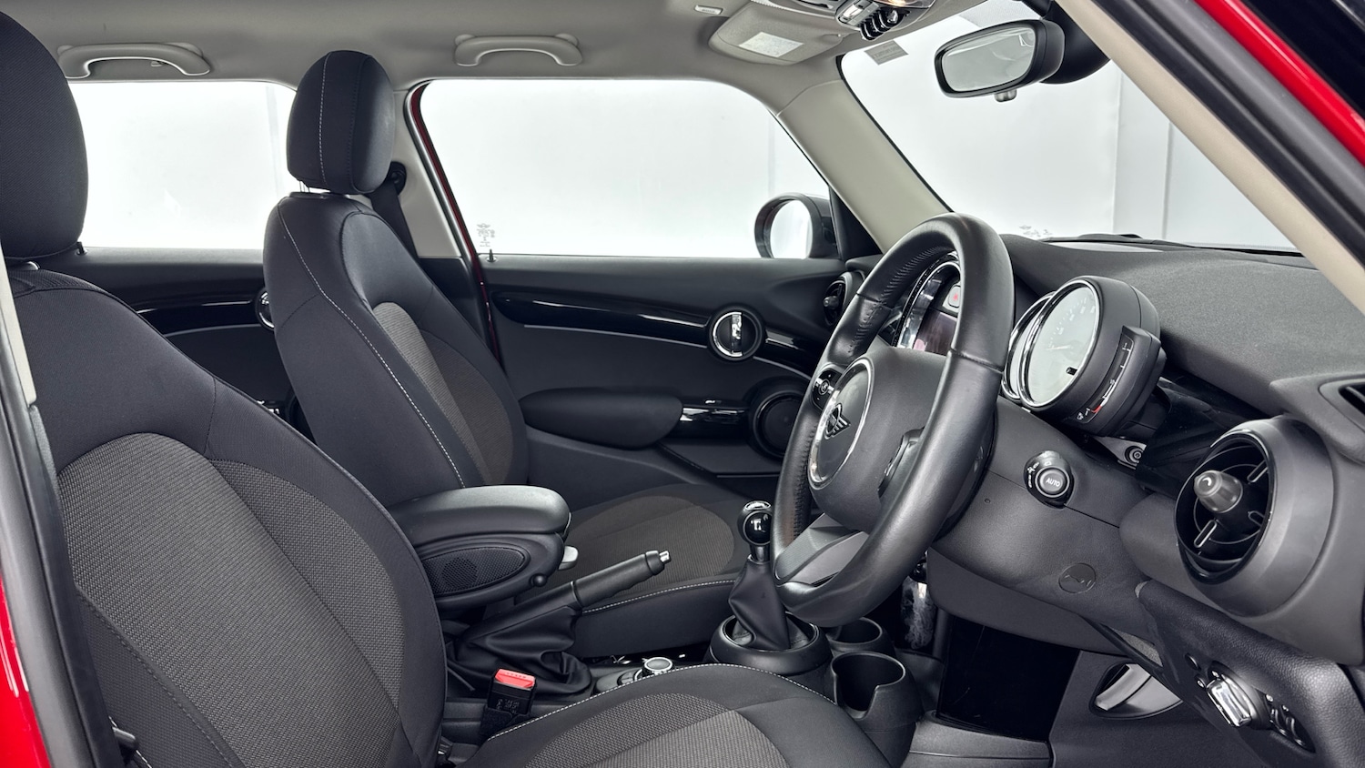 Used MINI Hatch 2022 for sale - 77171086: Photo 11