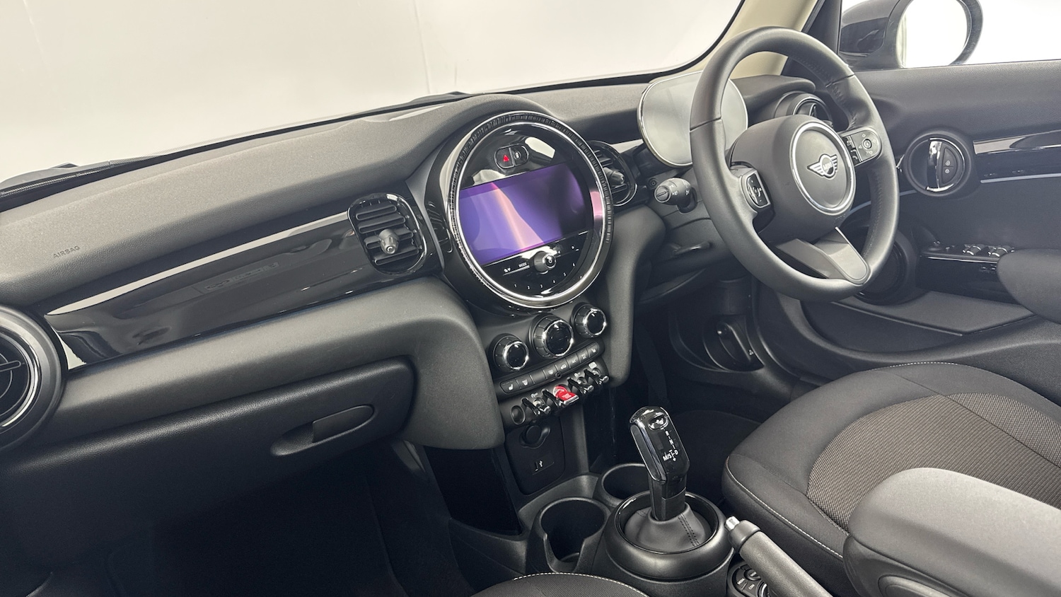 Used MINI Hatch 2023 for sale - 76922341: Photo 7