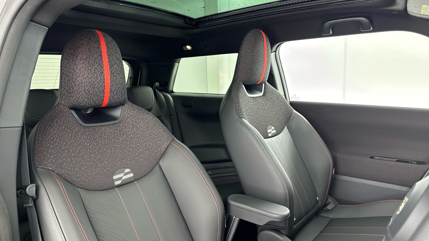 Used MINI Cooper 2025 for sale - 77543527: Photo 27