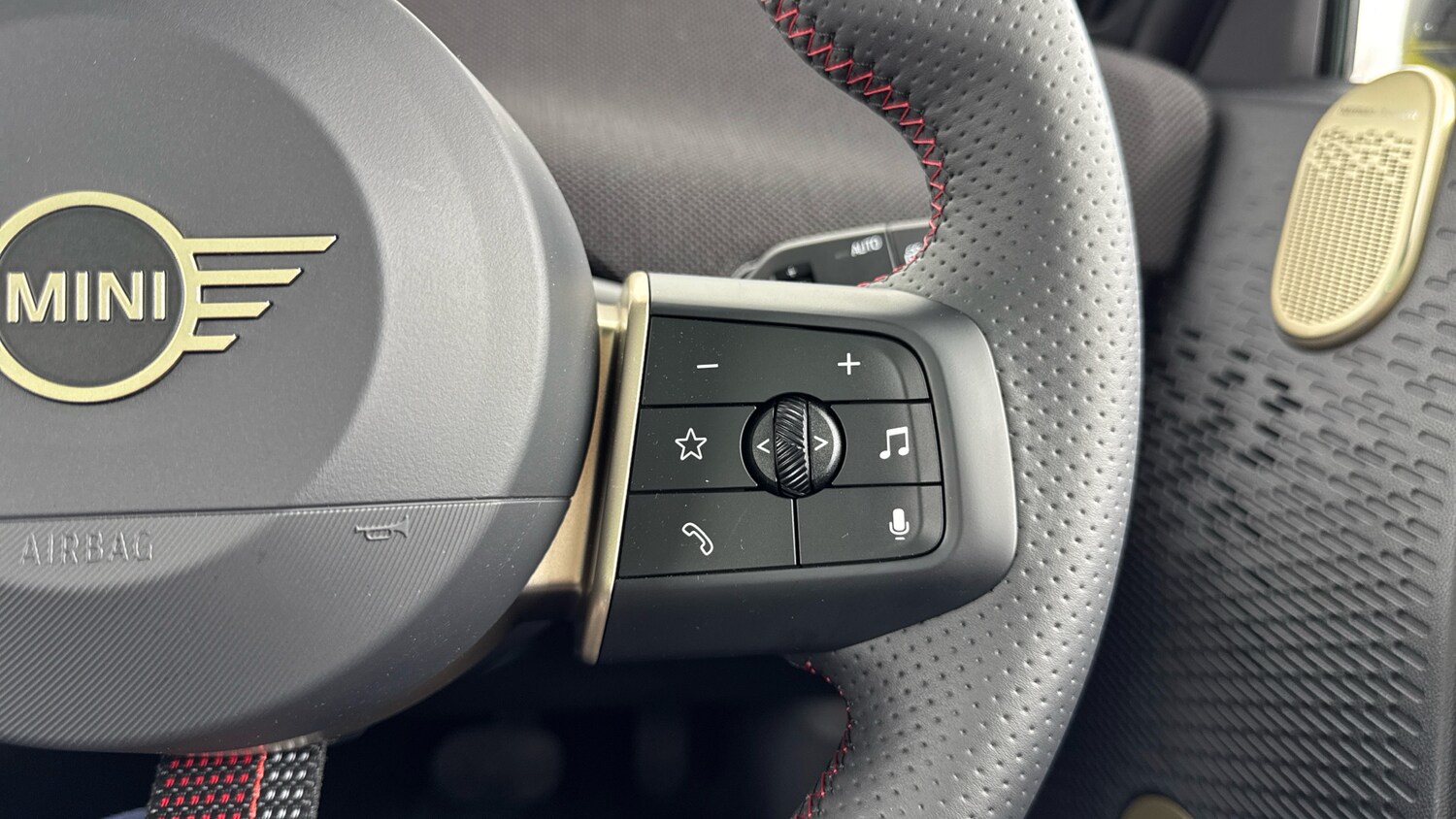 Used MINI Cooper 2025 for sale - 77543527: Photo 29