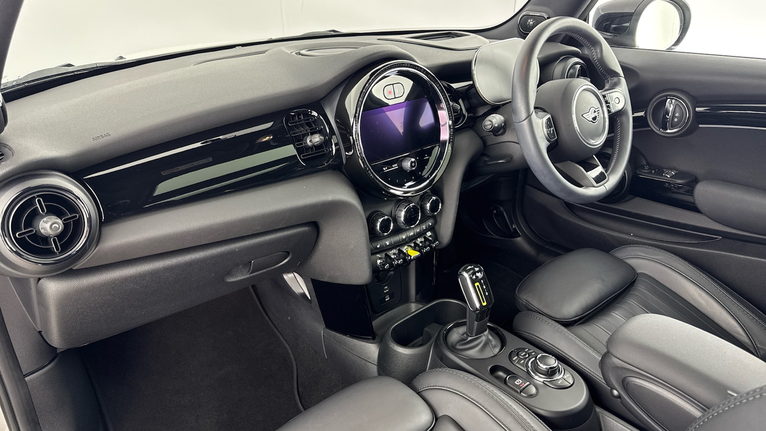 Used MINI Hatch 2022 for sale - 76862248: Photo 7