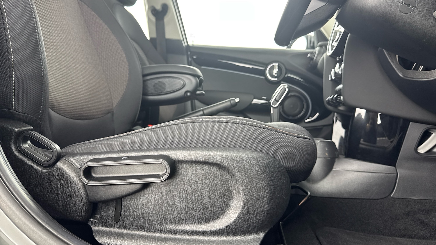 Used MINI Hatch 2022 for sale - 77833170: Photo 33