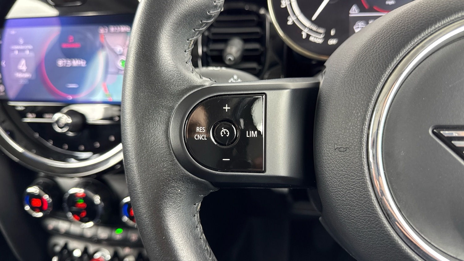 Used MINI Hatch 2021 for sale - 77435615: Photo 17