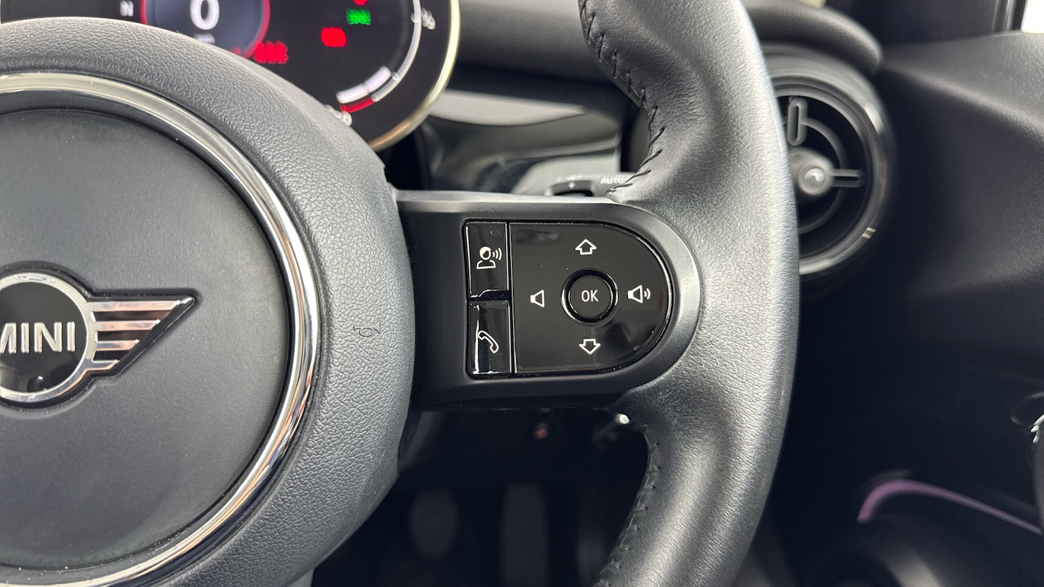 Used MINI Hatch 2021 for sale - 77435615: Photo 18