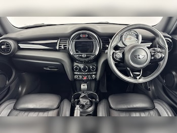 Used MINI Hatch 2018 for sale - 78628842: Photo