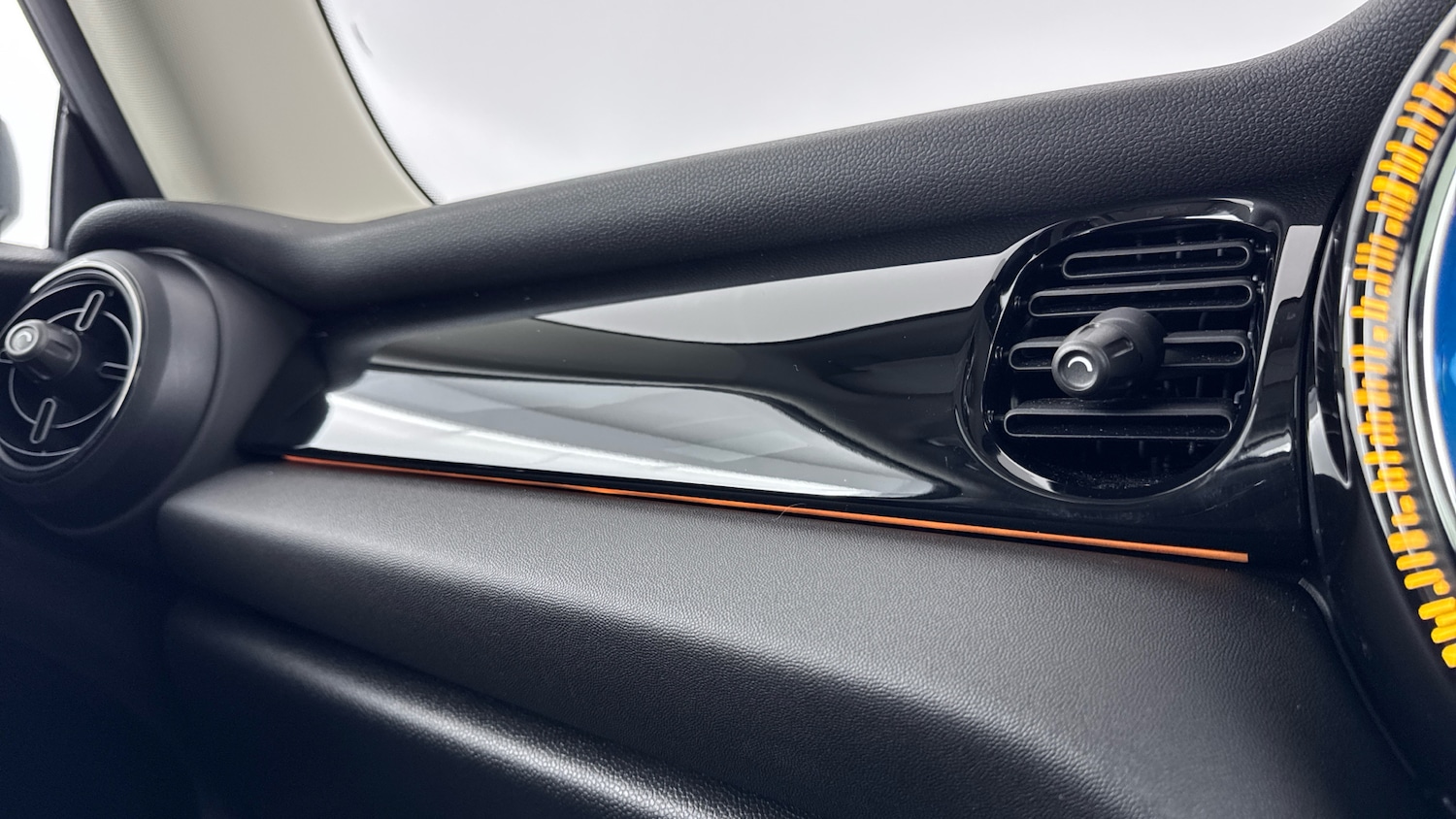 Used MINI Hatch 2022 for sale - 77781383: Photo 31