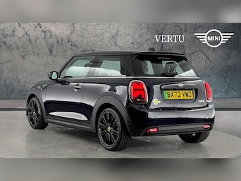 Used MINI Hatch 2022 for sale - 77883890: Photo