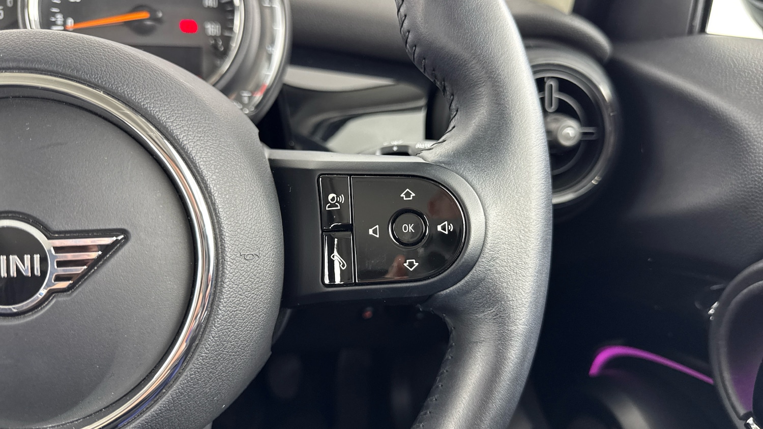 Used MINI Hatch 2022 for sale - 77023922: Photo 18